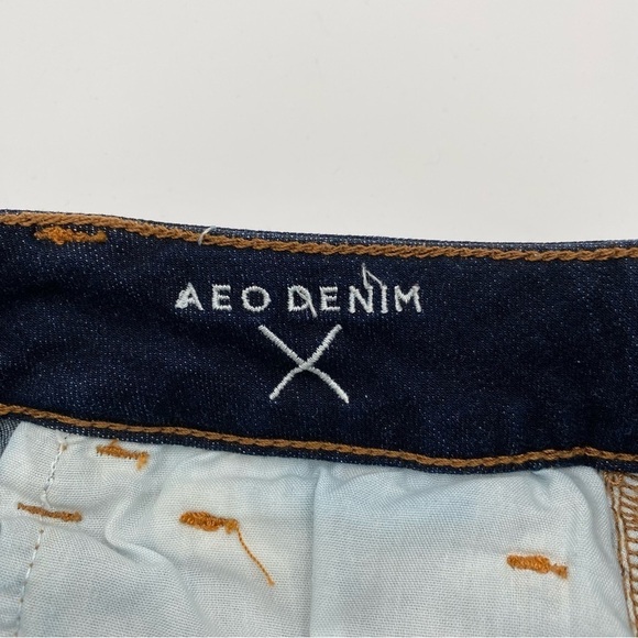 American Eagle Hi Rise Shortie Super Stretch Raw Frayed Hem Denim Jean Shorts 4 - Picture 4 of 5